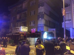 Başkent’te Korkutan Yangın: 5 Kişi Dumandan Etkilendi