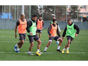 Alanyaspor’da Rizespor Mesaisi Başladı