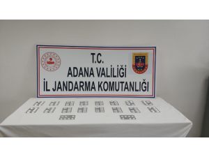Cezaevine Uyuşturucu Sokmak İsterken Yakalandılar