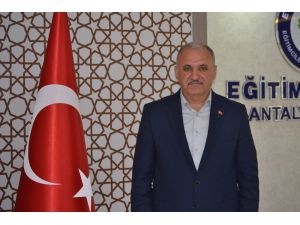 Başkan Miran: "İstiklal Marşı yazılacak değil, yaşanacak bir destandır "