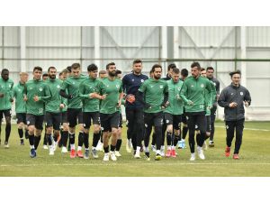 Konyaspor, Fenerbahçe Hazırlıklarını Sürdürüyor