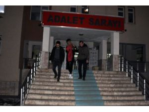 Otobüste Eroinle Yakalananlardan 1’i Tutuklandı