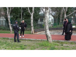 Sorumsuz Vatandaşlara Polis Müdahale Etti