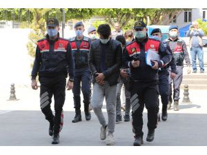 Bozuk para çalan hırsızlık şüphelisine 20 yaş altı sokağa çıkma cezası