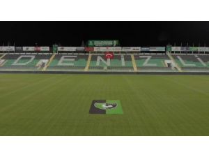 Denizlispor’un Evinde İstiklal Marşı Yankılandı