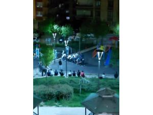 Başkent’te Sokağa Çıkma Kısıtlamasına Uymayıp Parkta Oyun Oynadılar