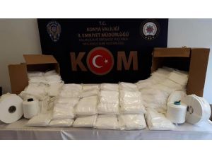 Polisin Operasyonlarında Binlerce Maske Ve El Dezenfektanı Ele Geçirildi