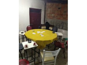 Akşehir’de Kumar Oynatılan Eve Baskın