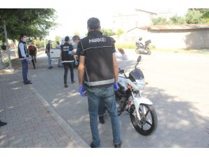 Adana’da Bir Mahalle 400 Polisle 5 Gün Boyuncu Uyuşturucu Ablukasına Alındı