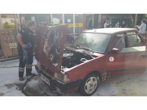 Benzin Hortumu Patlayan Otomobil Alev Aldı