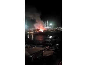 Marinadaki yatta çıkan yangın, lüks yatlara sıçramadan söndürüldü