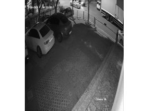 Motosiklet otomobil ile çarpıştı: 1 yaralı