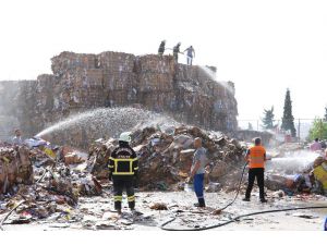 Kahramanmaraş’ta Fabrika Yangını Korkuttu