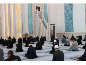 Başkent’te Bayram Namazı
