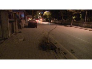 Alkollü Halde Çarptığı Ağaçla 3 Kilometre Yol Gitti