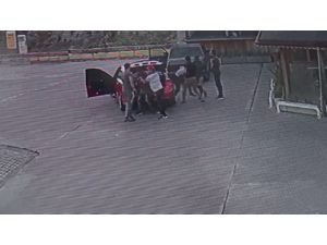 Akaryakıt istasyonunda dehşeti yaşattılar, zorla aracın bagajına sokup darp ettiler