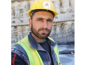 Devrilen Traktördeki Tüfek Ateş Aldı, Sürücü Öldü