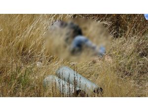 Kara yolu kenarında ölü bulunan şahsın kesin ölüm nedeni otopsiden sonra belli olacak