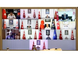 Bakan Akar, Video Konferans Yöntemiyle Bölge Komutanlarından Bilgi Aldı