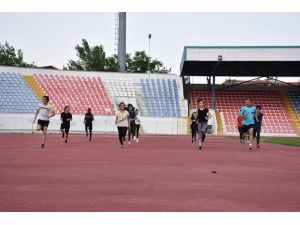 Isparta’da Sporcular Sahalara Döndü