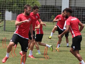 Antalyaspor, Pcr Ve Antikor Testinden Geçti