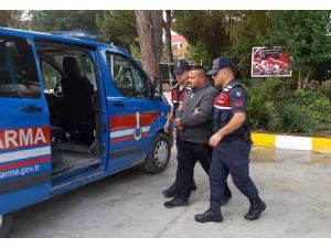 Görülmemiş Hırsızlık: Çamaşır Makinesini İçerisinde Yıkanan Elbiselerle Çaldı