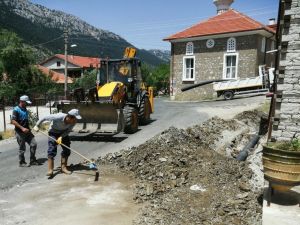 İbradı Ormana’da meskenler kanalizasyona bağlanıyor