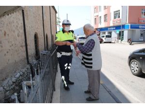 Isparta’da Maske Takmayan 17 Kişiye Ceza