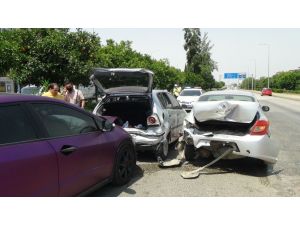 Antalya’da zincirleme trafik kazası