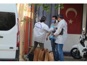 Bunalıma giren genç evinde ölü bulundu