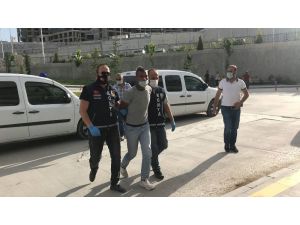 Halasını Başından Vuran Şüpheli Mısır Tarlasında Yakalandı