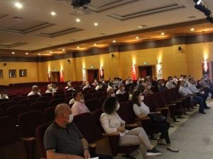 Büyükşehir Manavgat’ta muhtarları dinledi