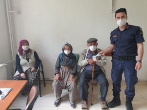 Para Ve Kömür Yardımı Bahanesiyle Yaşlı Çiftin 29 Bin Lirasını Çaldılar