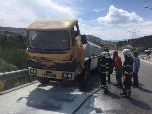 Su Tankeri Yanmaktan Son Anda Kurtarıldı