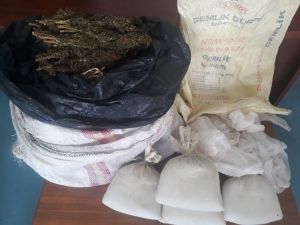 16 Kilo 328 Gram Esrarla Yakalanan 3 Kişi Tutuklandı