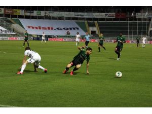 Süper Lig: Denizlispor: 0 - Beşiktaş: 1 (Maç Devam Ediyor)