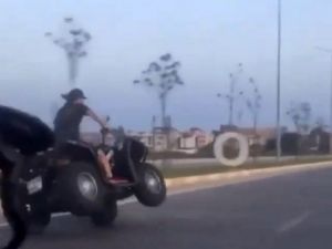 ATV ile kara yolunda pes dedirten hareketler