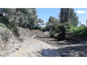 Nallıhan’da Sel Yaraları Sarılıyor