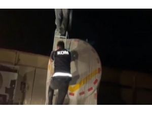 Beton Mikserine Gizlenmiş 12 Bin Paket Kaçak Sigara Yakalandı