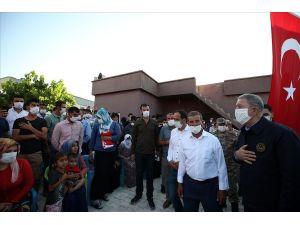 Bakan Akar Ve Komutanlardan Yoğun Mesai
