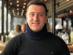 Kovalamada Ağır Yaralanan Polis Memurunun Beyin Ölümü Gerçekleşti