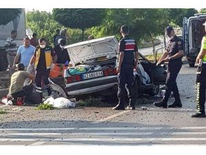 Konya’da Refüje Çarpan Otomobil Takla Attı: 3 Ölü, 2 Yaralı