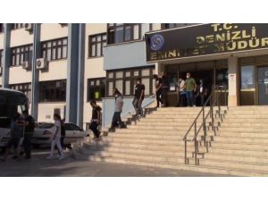 Denizli’de Kamu Düzeni Ve Sağlını Bozan 16 Yabancı Sınır Dışı Edildi