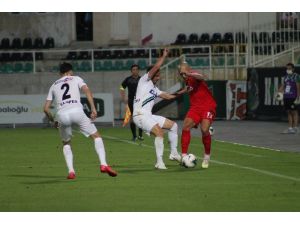 Süper Lig: Denizlispor: 0 - Gaziantep Fk: 1 (İlk Yarı)