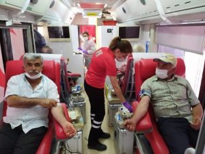 Korkuteli’nde 2 günde 235 ünite kan bağışı