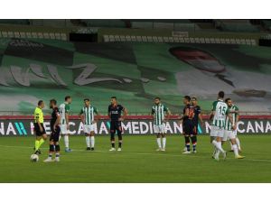 Süper Lig: Konyaspor: 0 - M.başakşehir: 1 (Maç Devam Ediyor)