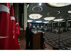 Cumhurbaşkanı Erdoğan Şehit Aileleri Ve Gazilerle Bir Ayara Geldi