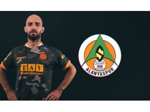 Alanyaspor Yeni Sezon Formalarını Tanıttı