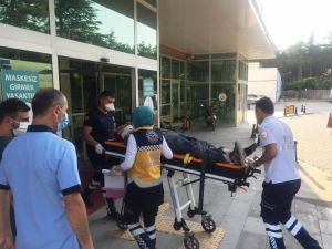 Rampaya Park Ettiği Aracının Tekerine Koyduğu Taşı Kaldırınca Bacağı Ezildi