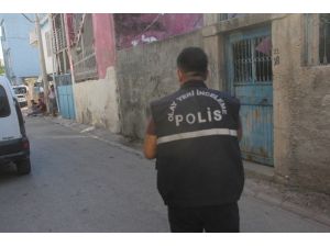Silahlı Kavgada Kapı Önünde Oturan Hamile Kadını Yaraladılar